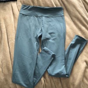 Danskin Seafoam Leggings Size Small